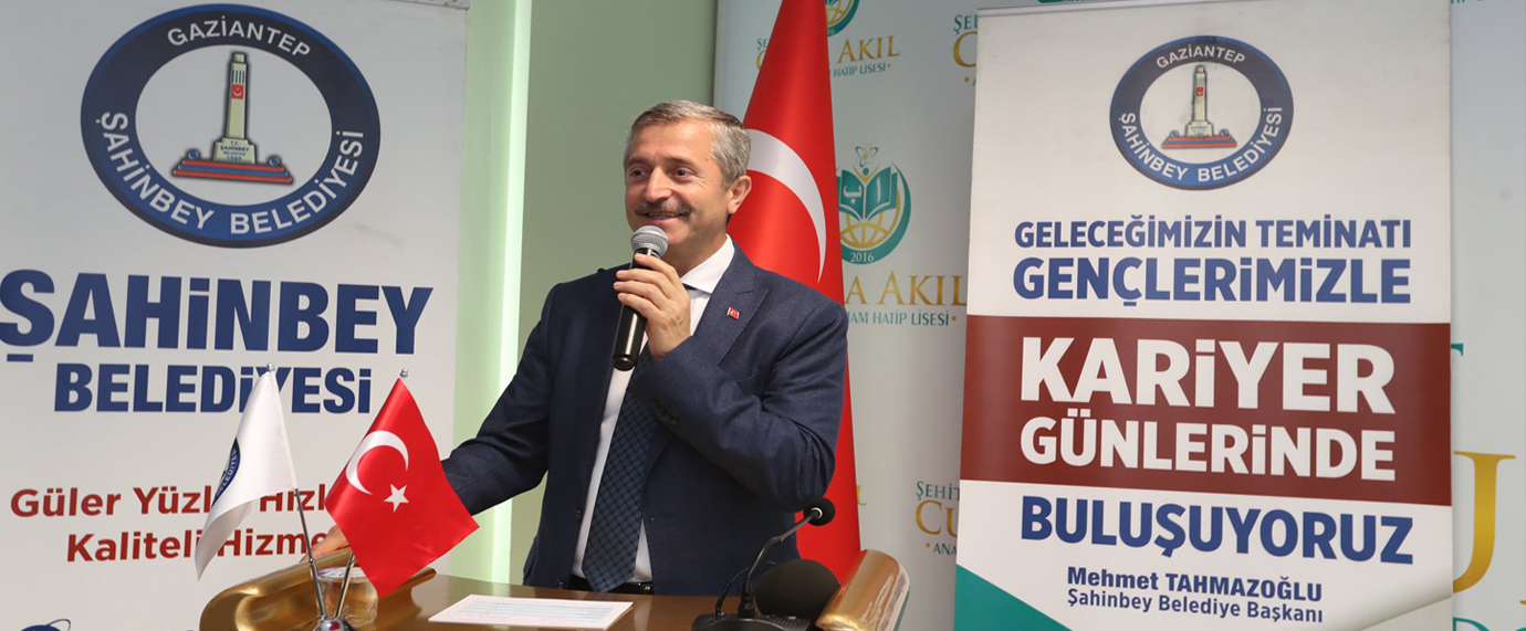 Gen�li�in Ba�kan� Gen�lerle Bir Araya Geldi