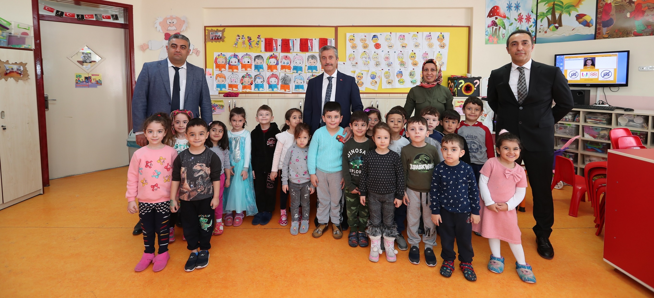 Ba�kan�m�z "Yeni Nesillerin Sa�l�kl� Olmas� Gerekiyor"
