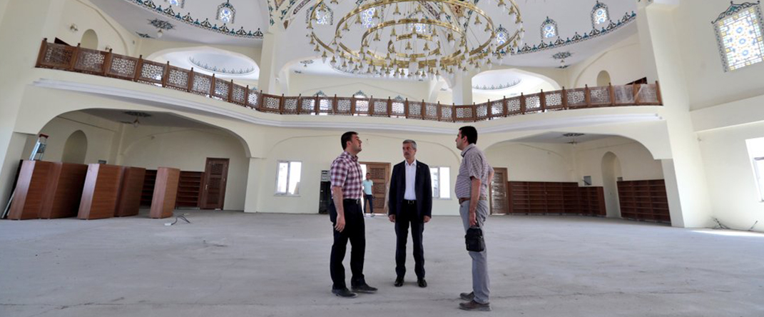 Ba�kan�m�z; "Ha�im Bakbak Camisi�ni Yak�nda �badete A�aca��z"