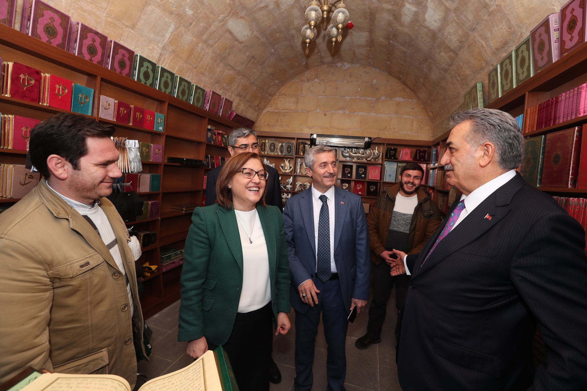 Mecidiye Han Hayati Yaz�c��y� A��rlad�