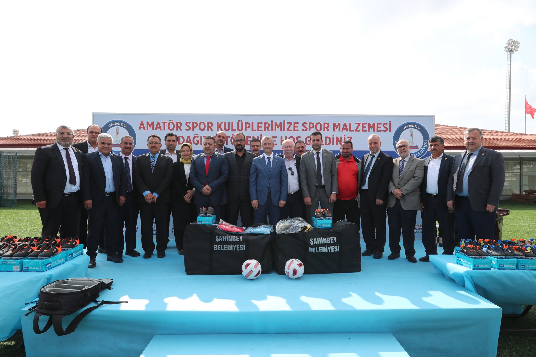 �ahinbey Belediyesi�nden Amat�r Tak�mlara Destek