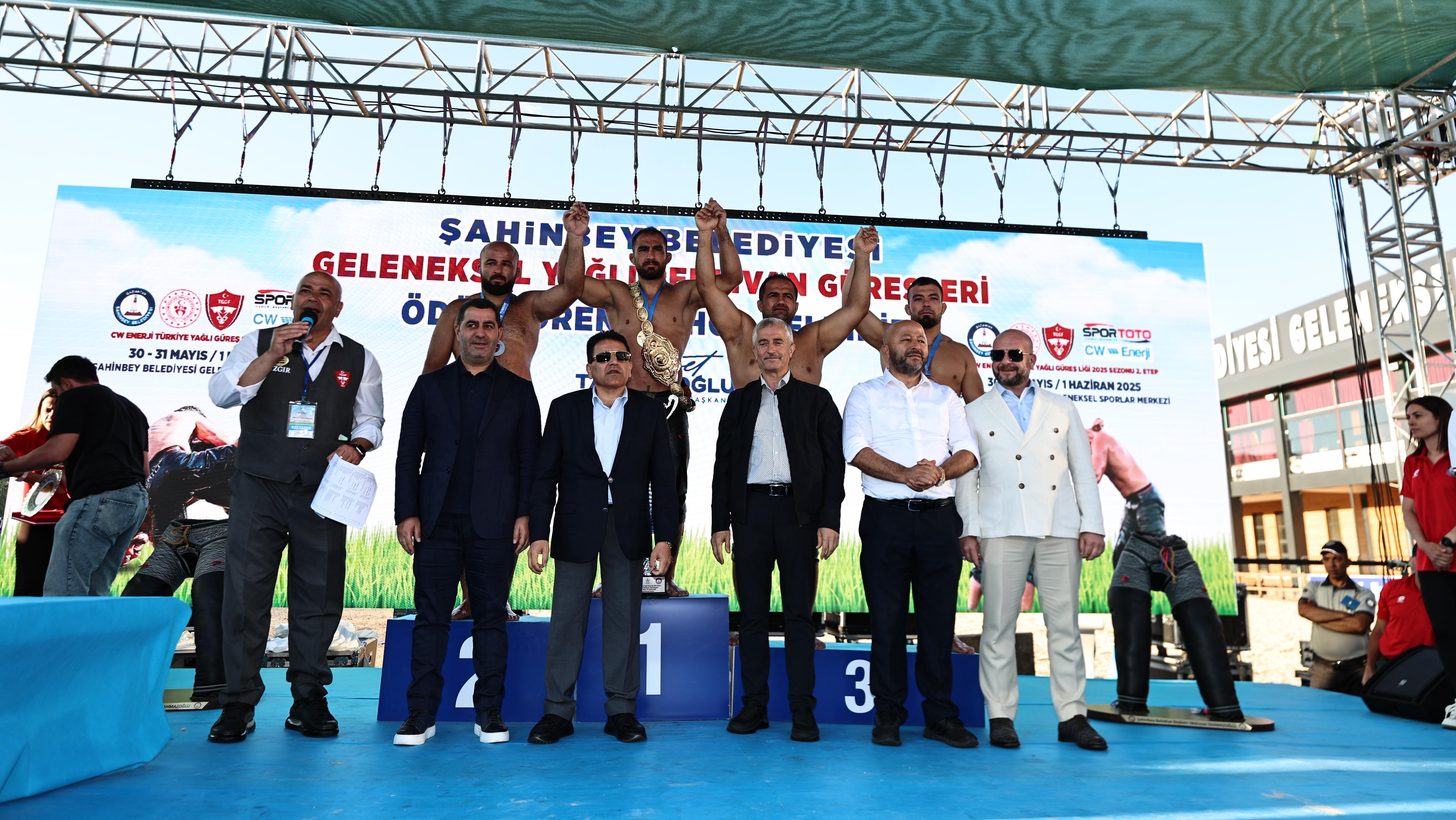 �ahinbey Er Meydan��n�n �ampiyonu Feyzullah Akt�rk Oldu