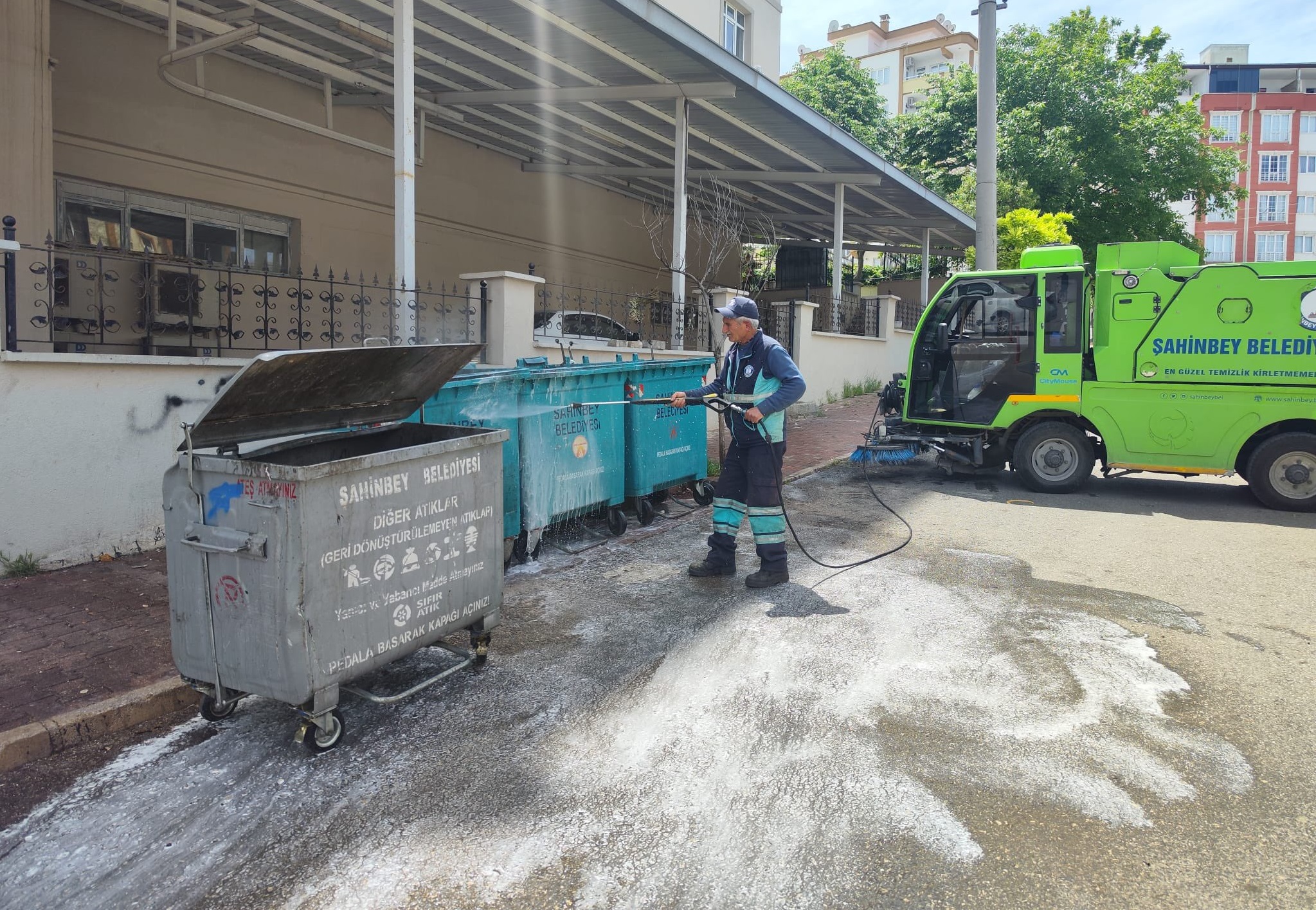 Belediyemiz Temizlik ��leri Ekipleri Bayram Boyunca G�rev Ba��ndayd�