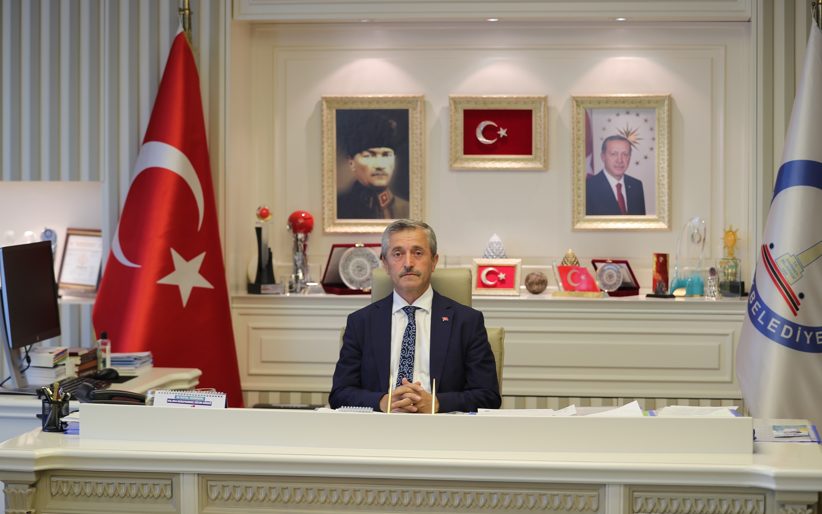 Ba�kan�m�z:"Gazi Mustafa Kemal Atat�rk�� Sayg�yla An�yoruz"
