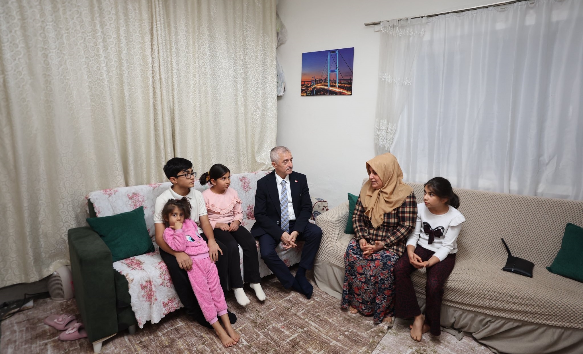Ba�kan�m�zdan Aile ve Esnaf Ziyaretleri