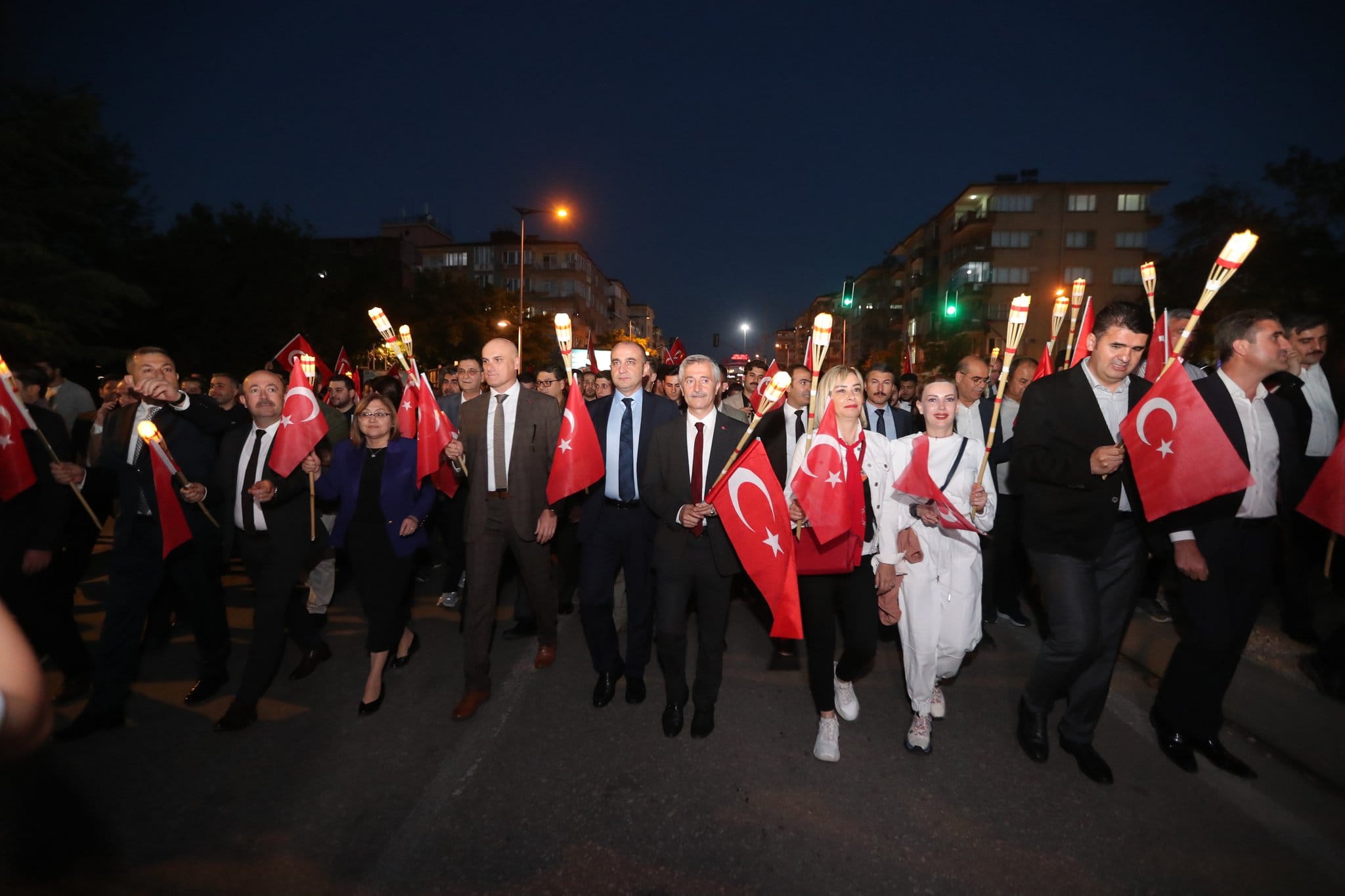 19 May�s �ahinbey�de Co�ku �le Kutland�