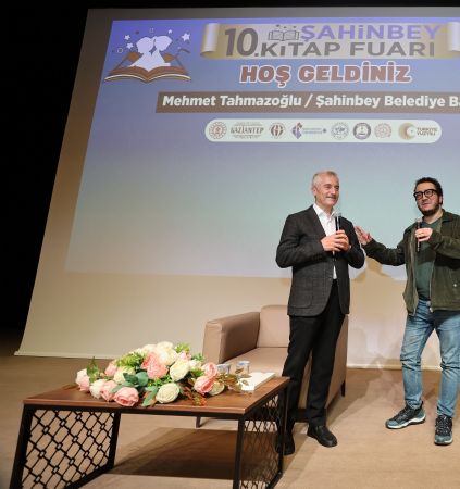 Oytun Erba� Evlilik ��in Ba�kan Tahmazo�lu�ndan Yard�m �stedi!