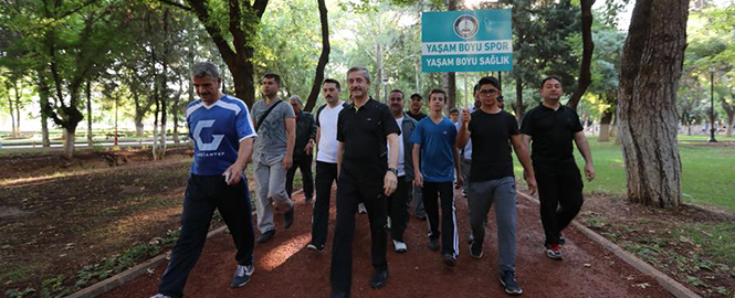 Ba�kan�m�z: "Spor Ya�am Kalitenizi Art�r�r"