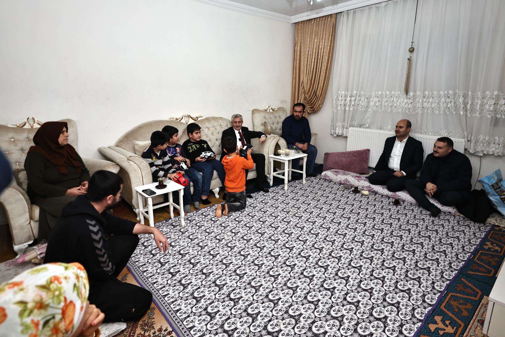 Ba�kan�m�zdan S�rpriz Ziyaret