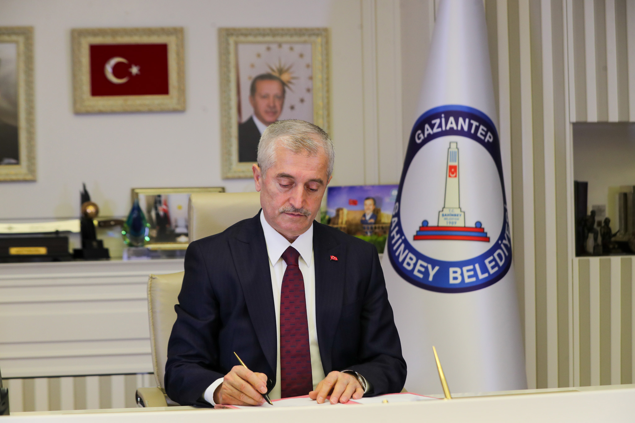 Ba�kan�m�z Muharrem Ay�n� Kutlad�