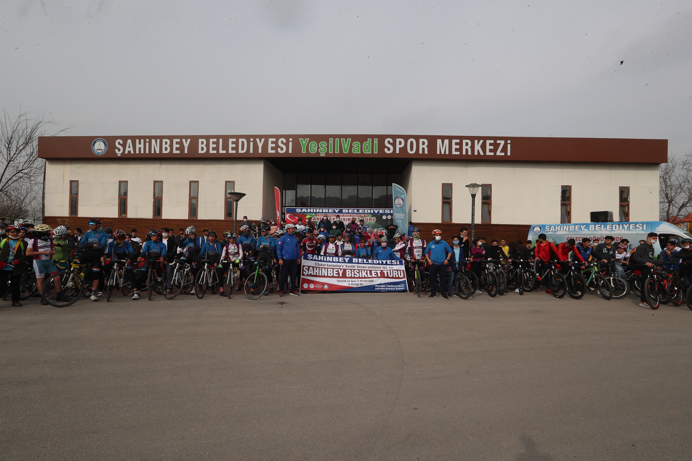 �ahinbey�de 100. Y�l Co�kusu