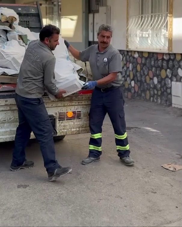 �ahinbeyde Budanan A�a�lar �htiya� Sahiplerine Yakacak Oluyor