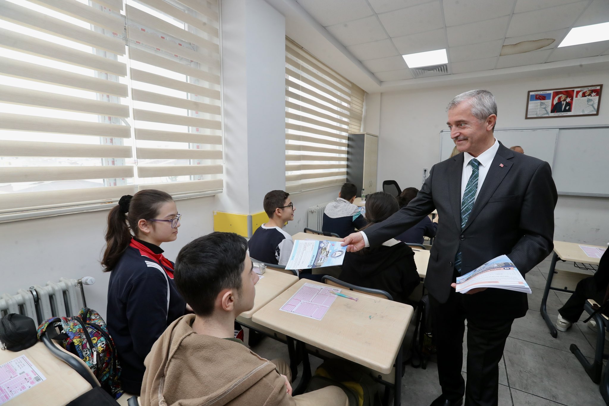 Belediyemizden ��rencilere S�nav Deste�i