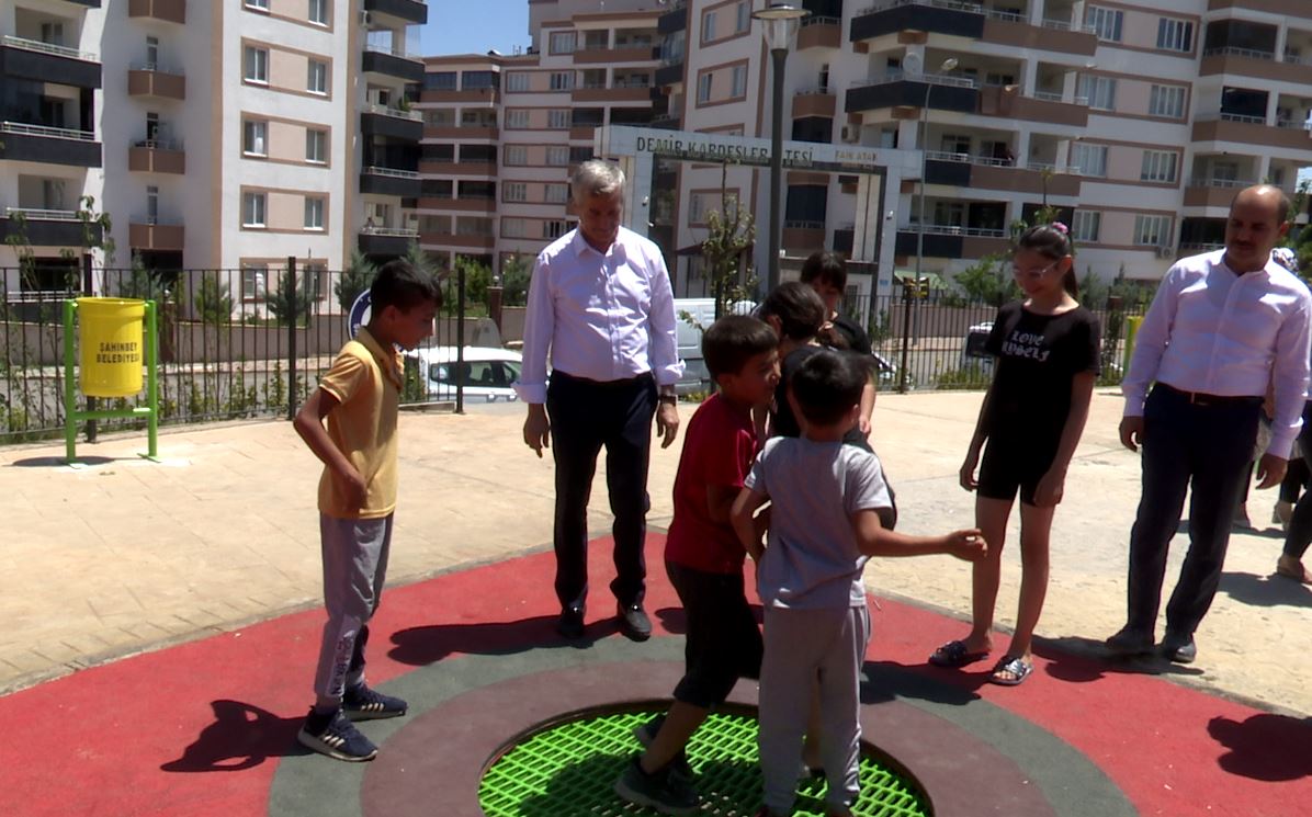 Belediyemizden Ertu�rul Gazi Mahallesi�ne Yeni Park 