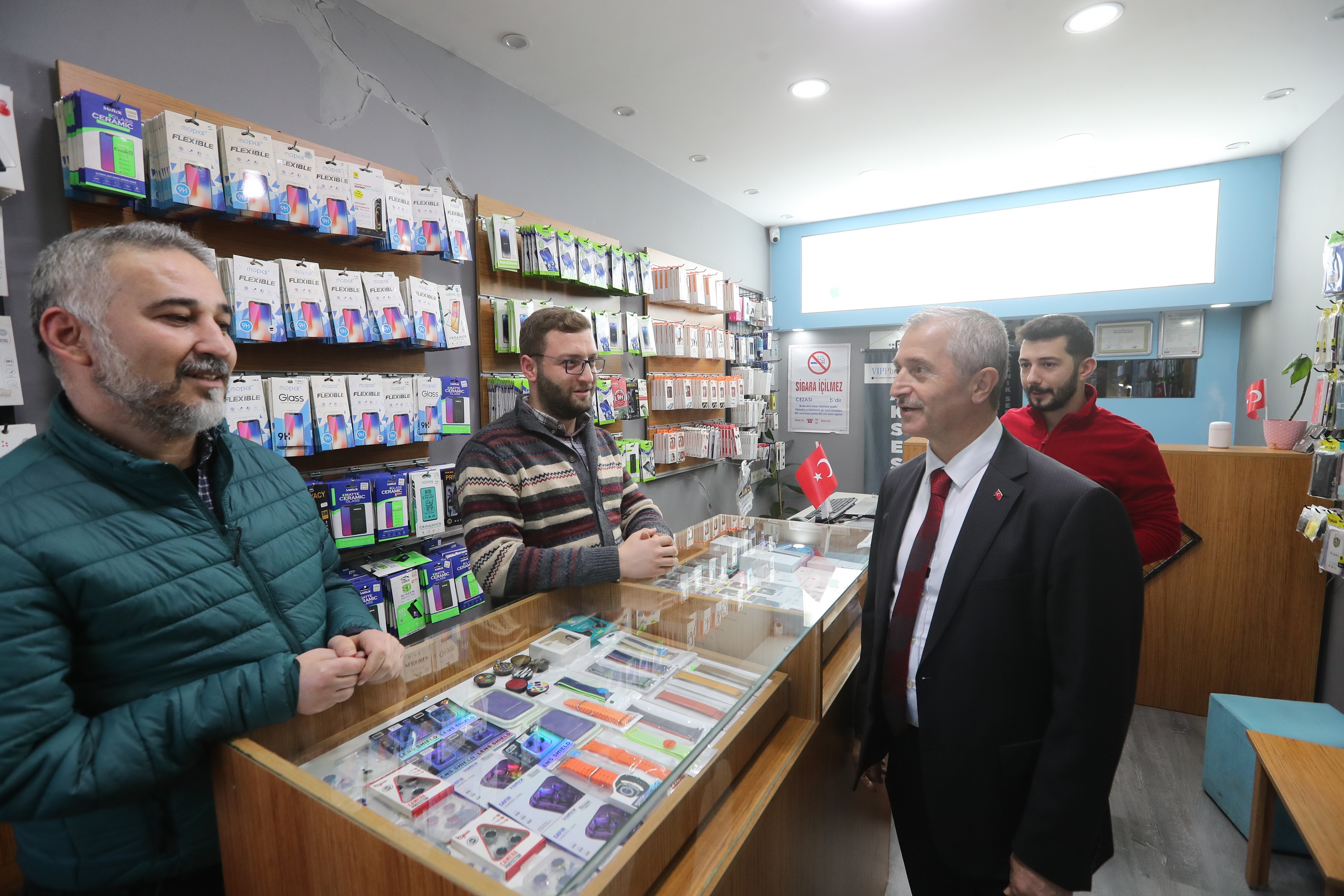 Ba�kan�m�z Esnaf� Ziyaret Etti