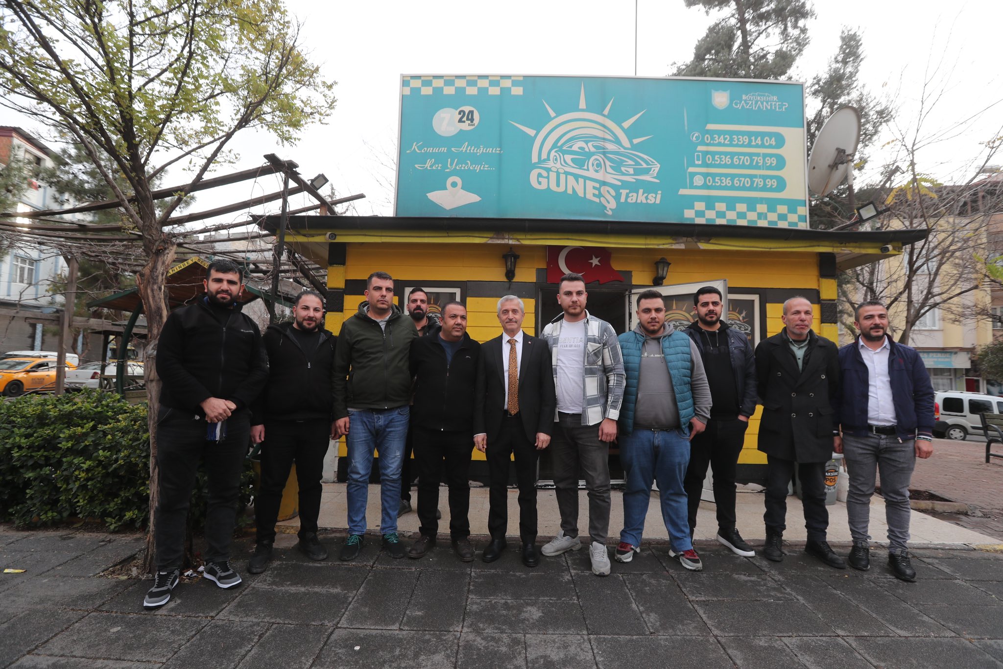 Ba�kan�m�z Tahmazo�lu�ndan G�ne� Taksi Dura��na Ziyaret