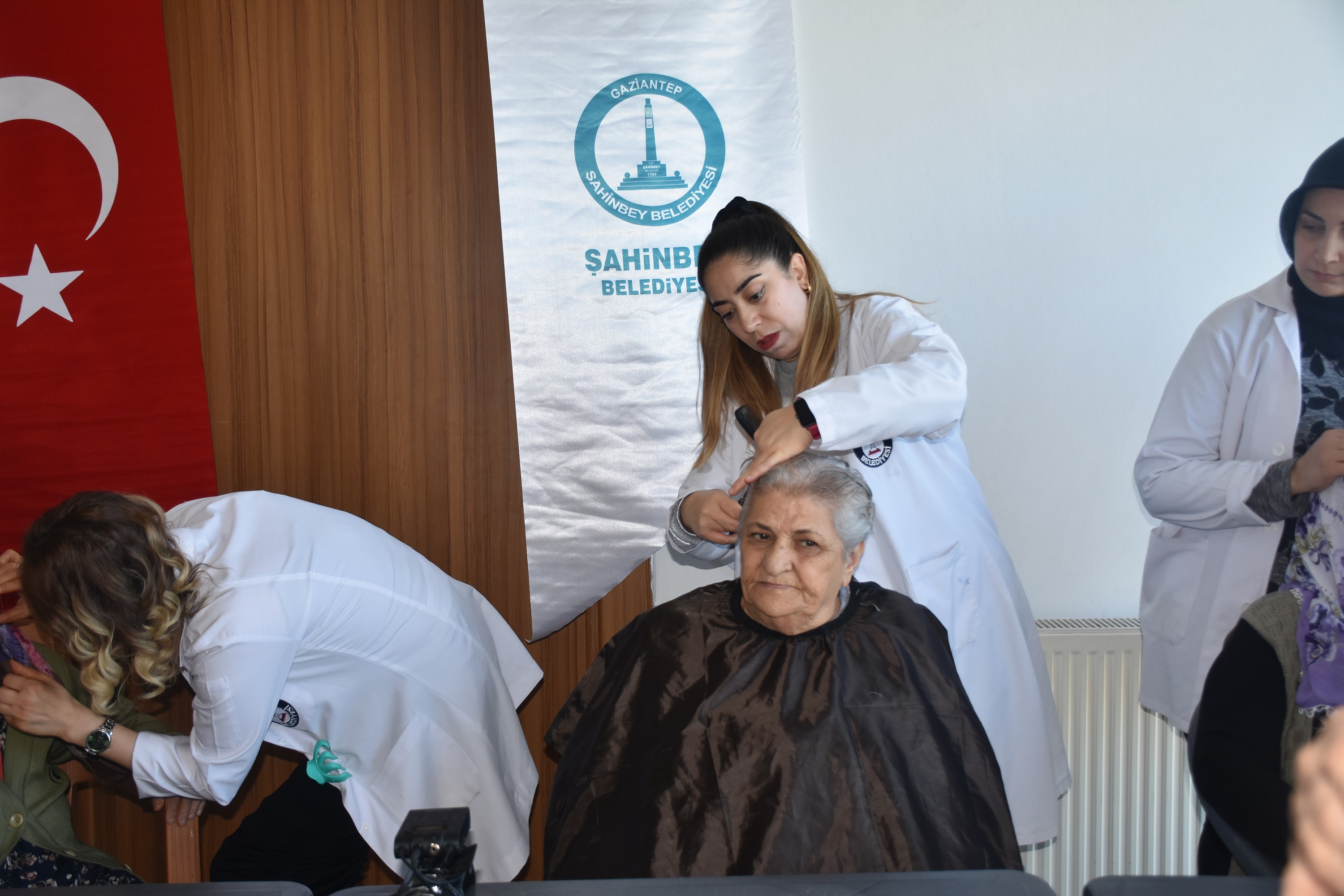 Belediyemiz Kursiyerlerinden Anlaml� Ziyaret