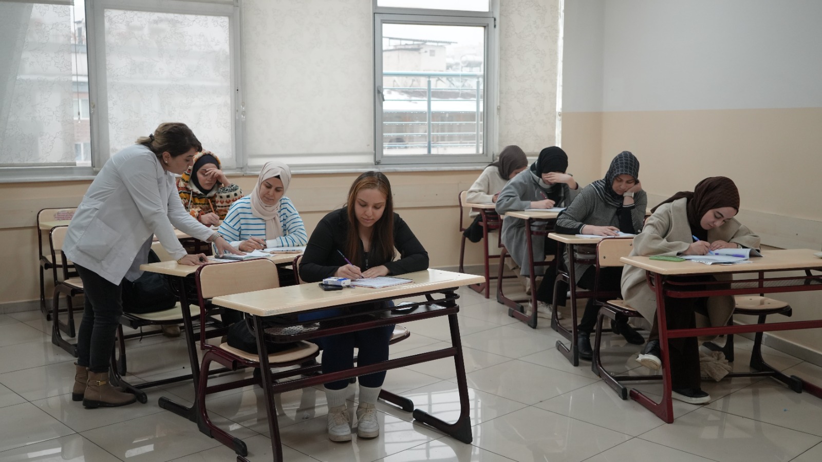 �ahinbeyli Kad�nlar �ngilizce ��reniyor