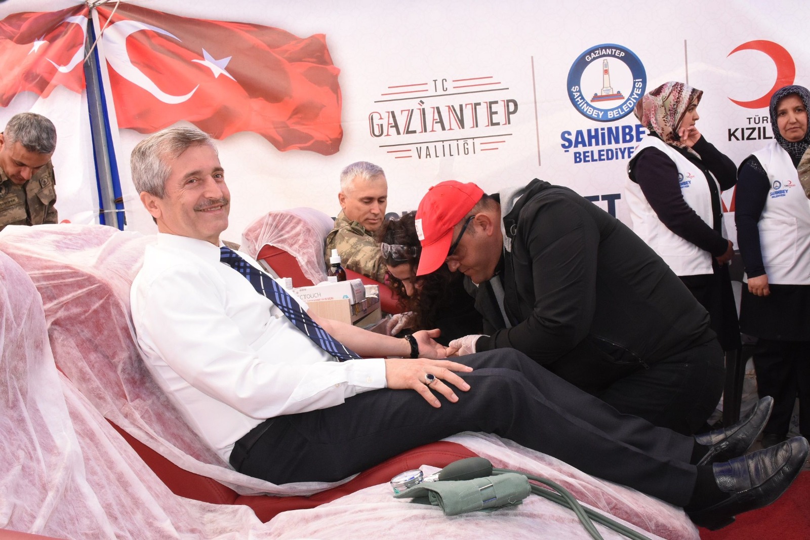 Ba�kan�m�z Tahmazo�lu�ndan Kan Ba����na Davet
