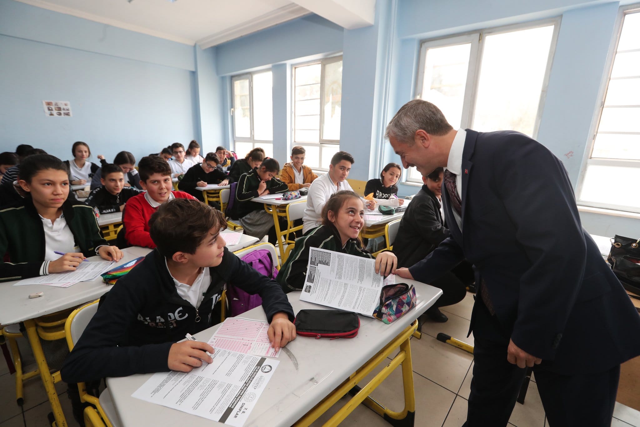 Ba�ar�n�n Yolu Belediyemizin Gen�lik Merkezlerinden Ge�iyor 