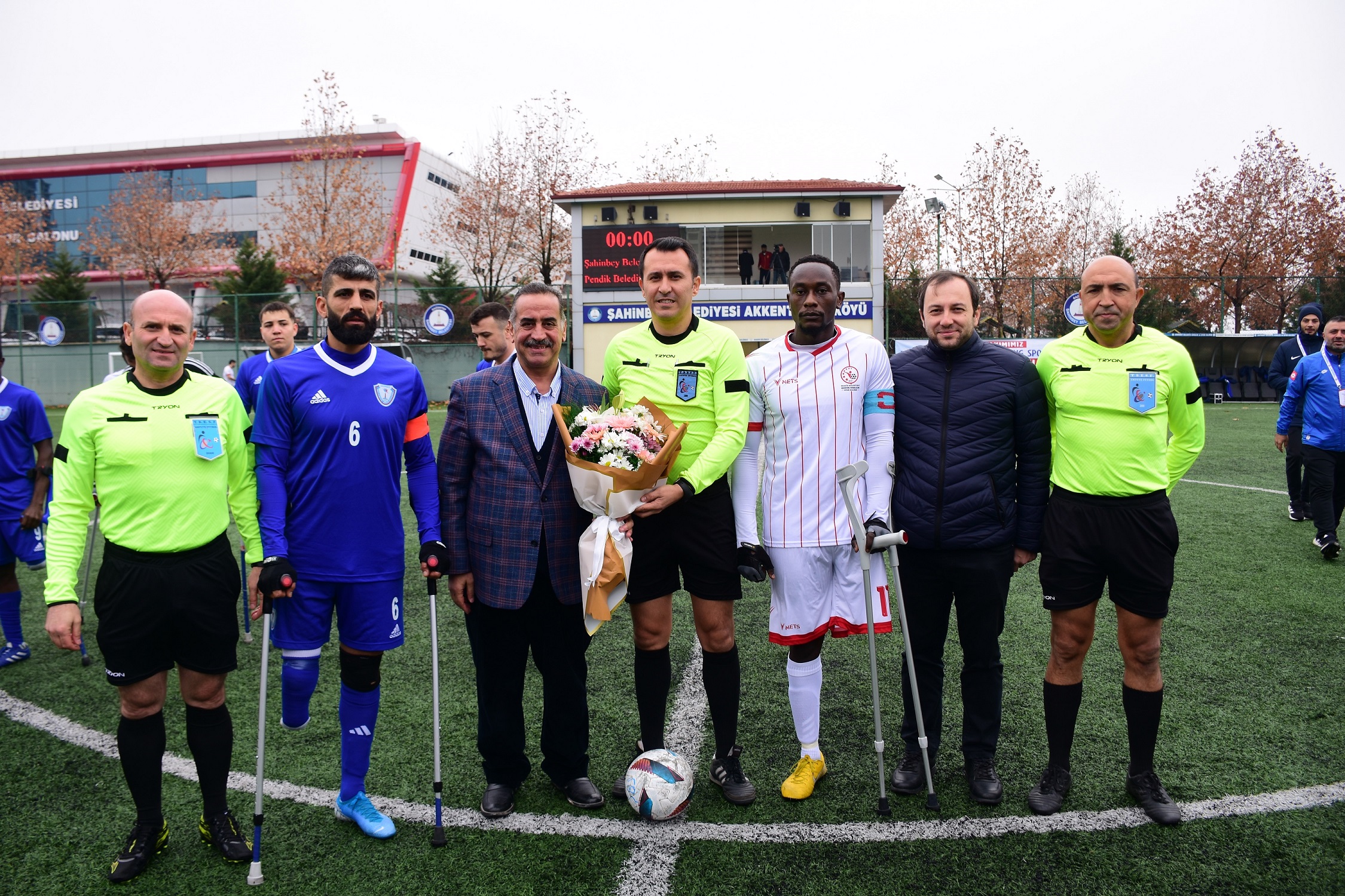 �ahinbey�de Dostluk Kazand� 8-2