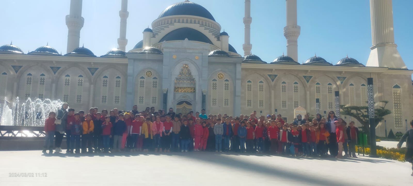 Belediyemiz Sar�kayal� �ocuklara Unutamayacaklar� Bir G�n Ya�att�