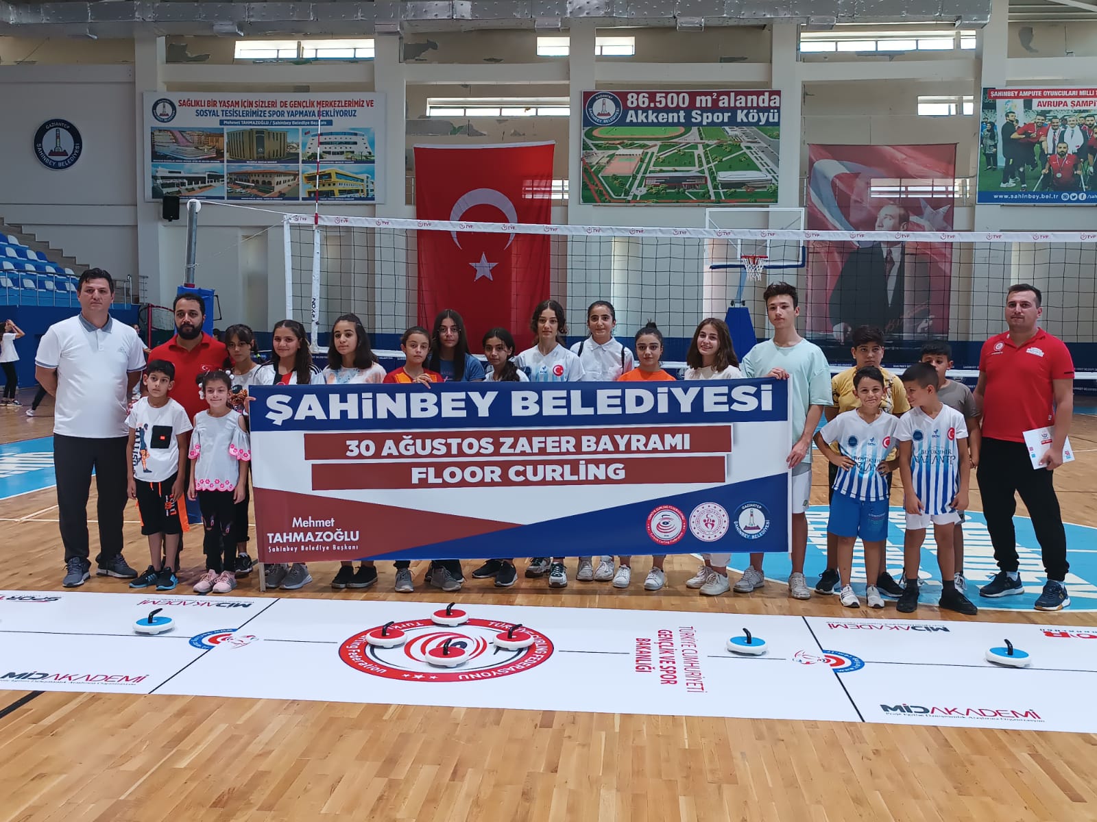 Belediyemiz Zafer Bayram�n� Spor Etkinlikleri �le Kutlad�