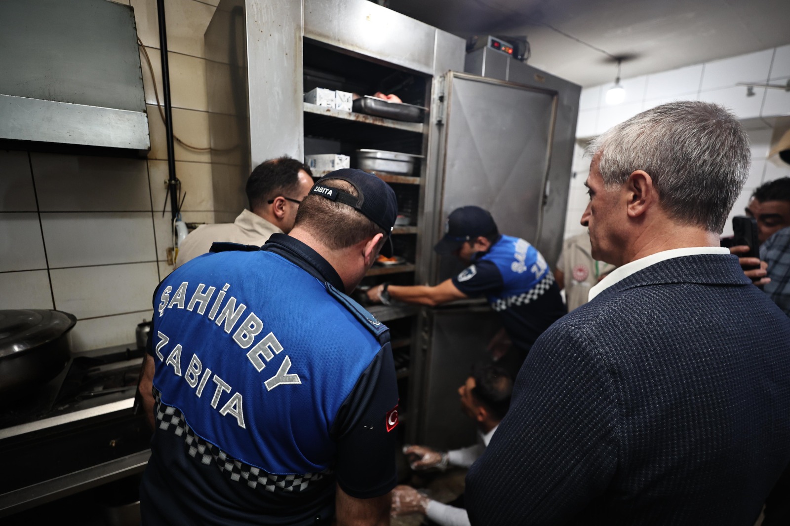 Belediyemizin Zab�ta Denetimleri S�r�yor