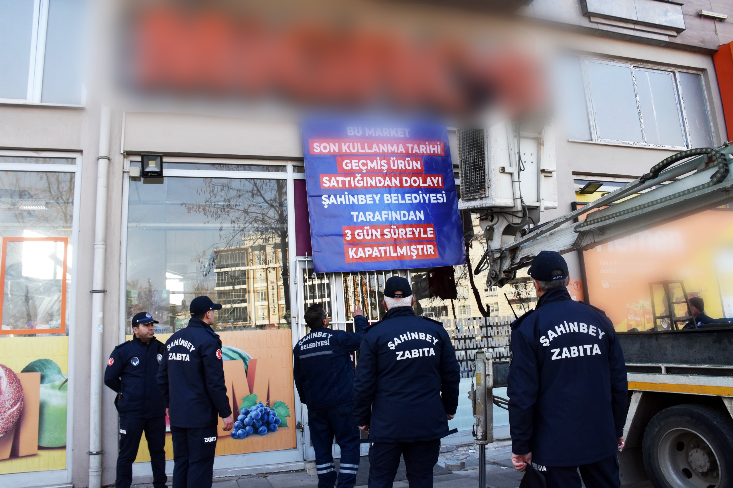 Ba�kan�m�z S�z�nde Durup Kurallara Uymayan Zincir Marketleri Kapatt�