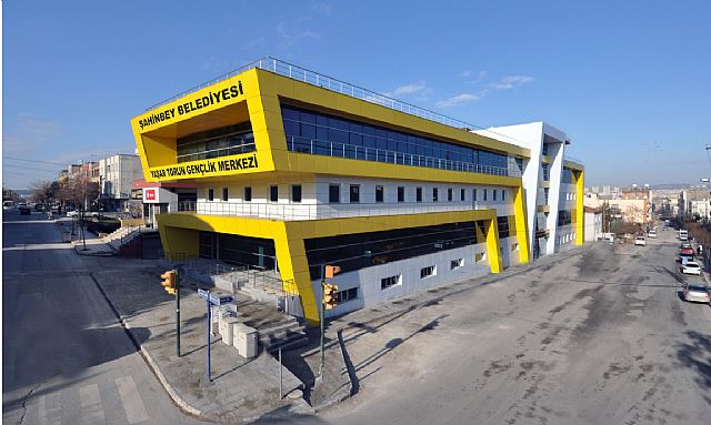 Ya�ar Torun Gen�lik Merkezi