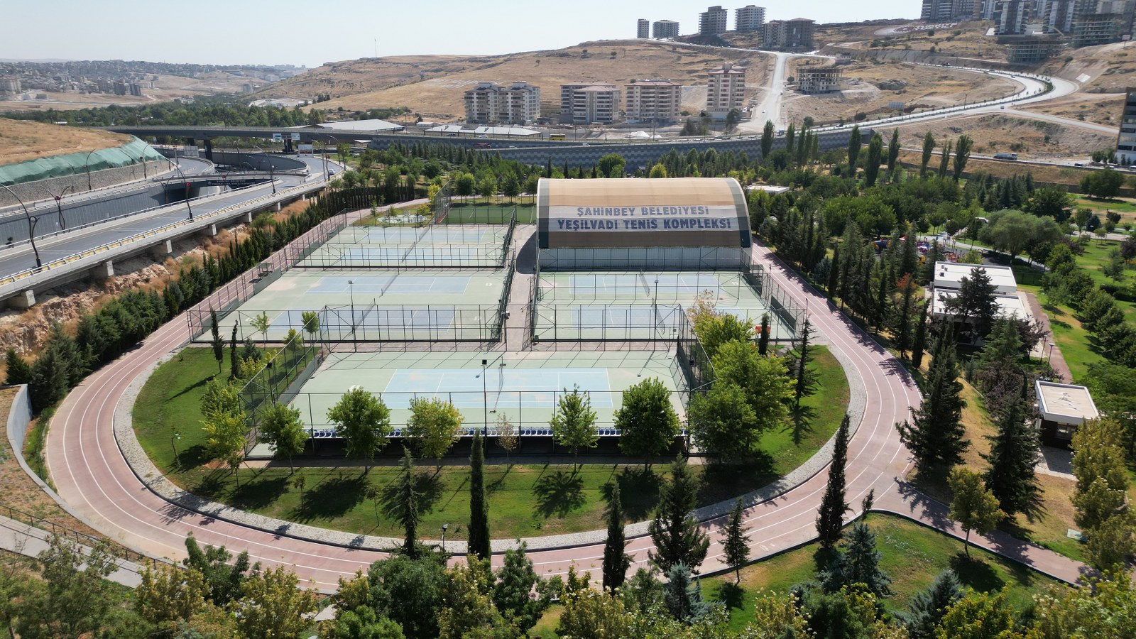 Ye�ilvadi Tenis Kortu