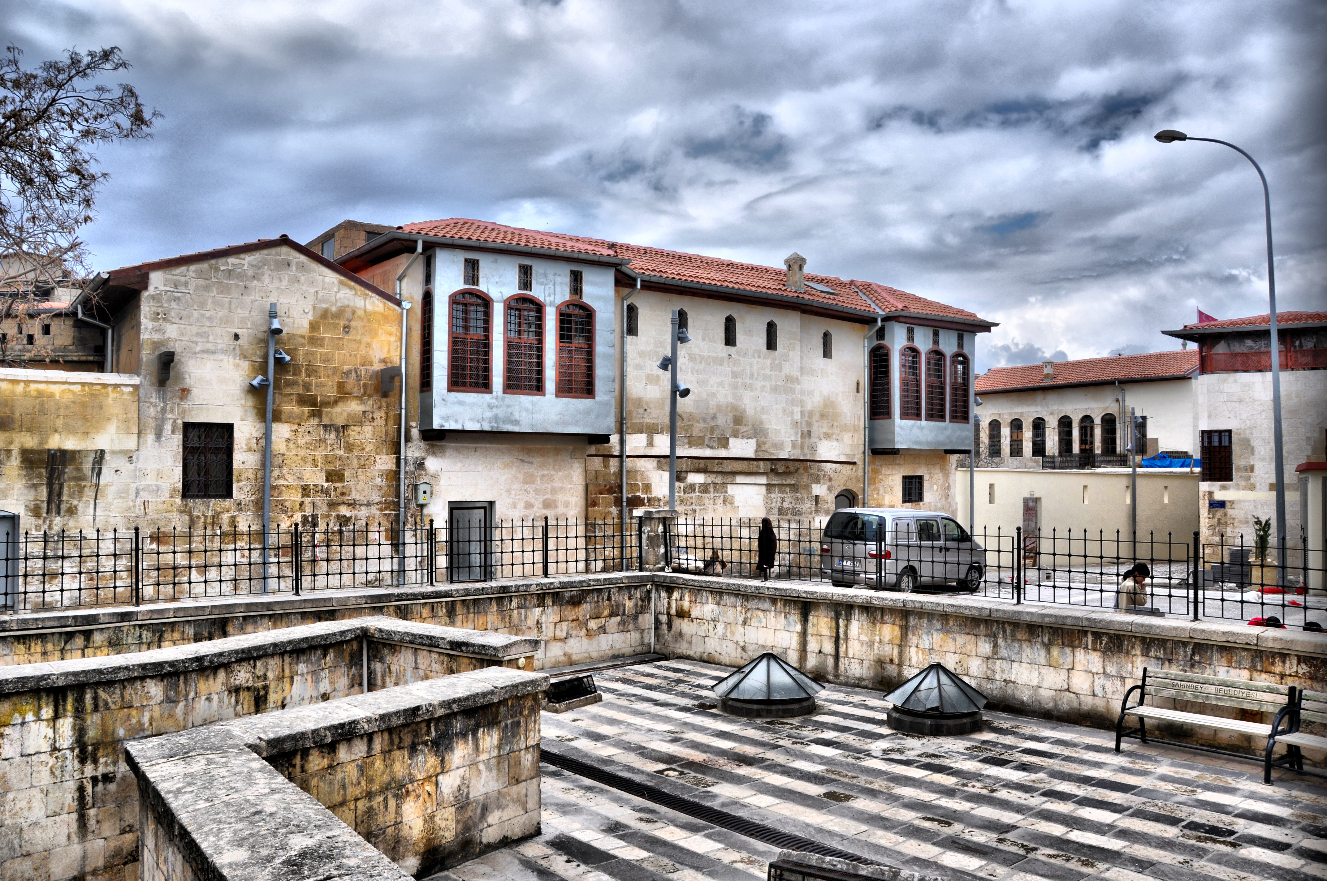 1. Etap Suyabatmaz Mahallesi Sokak Sa�l�kla�t�rma �al��mas�
