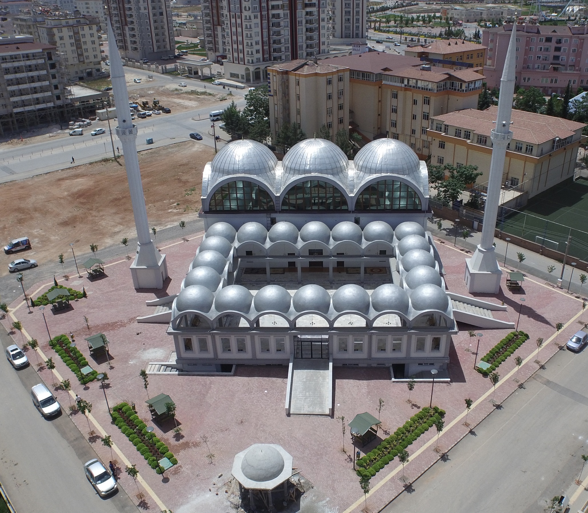 �mer Homan Camii