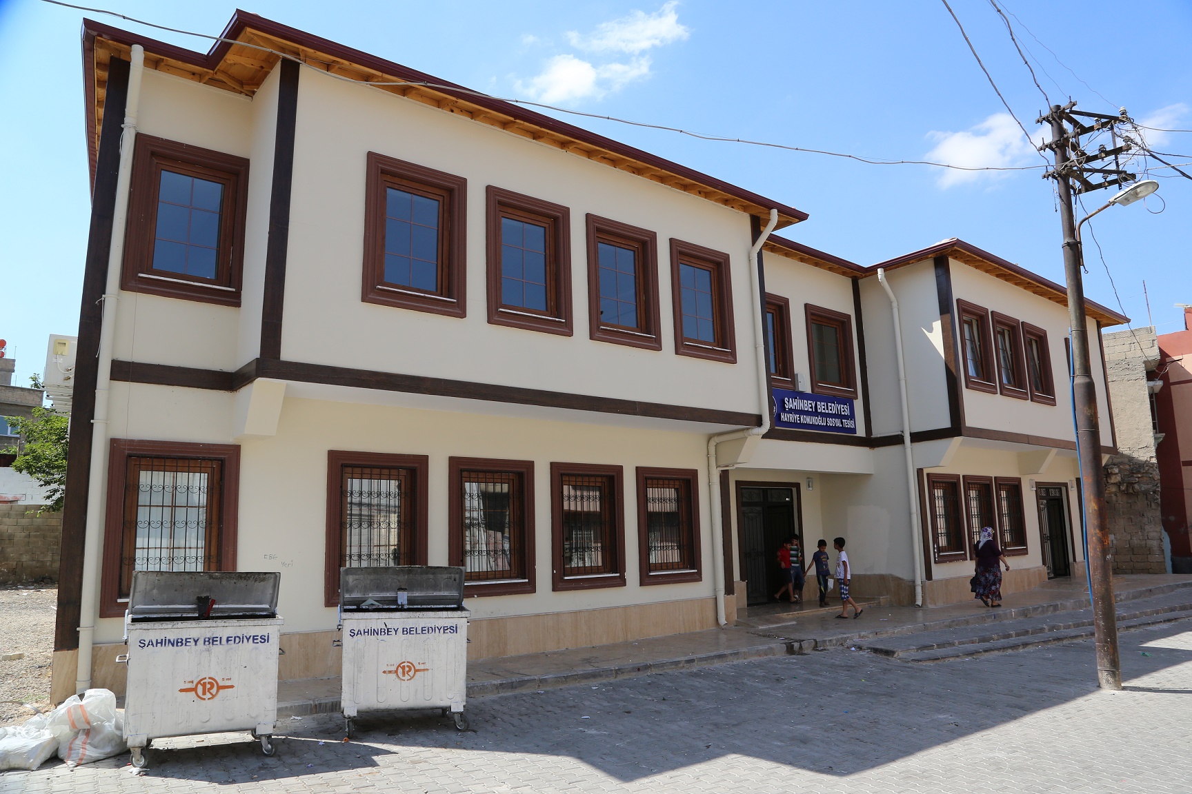 Hayriye Konuko�lu Taziye Evi