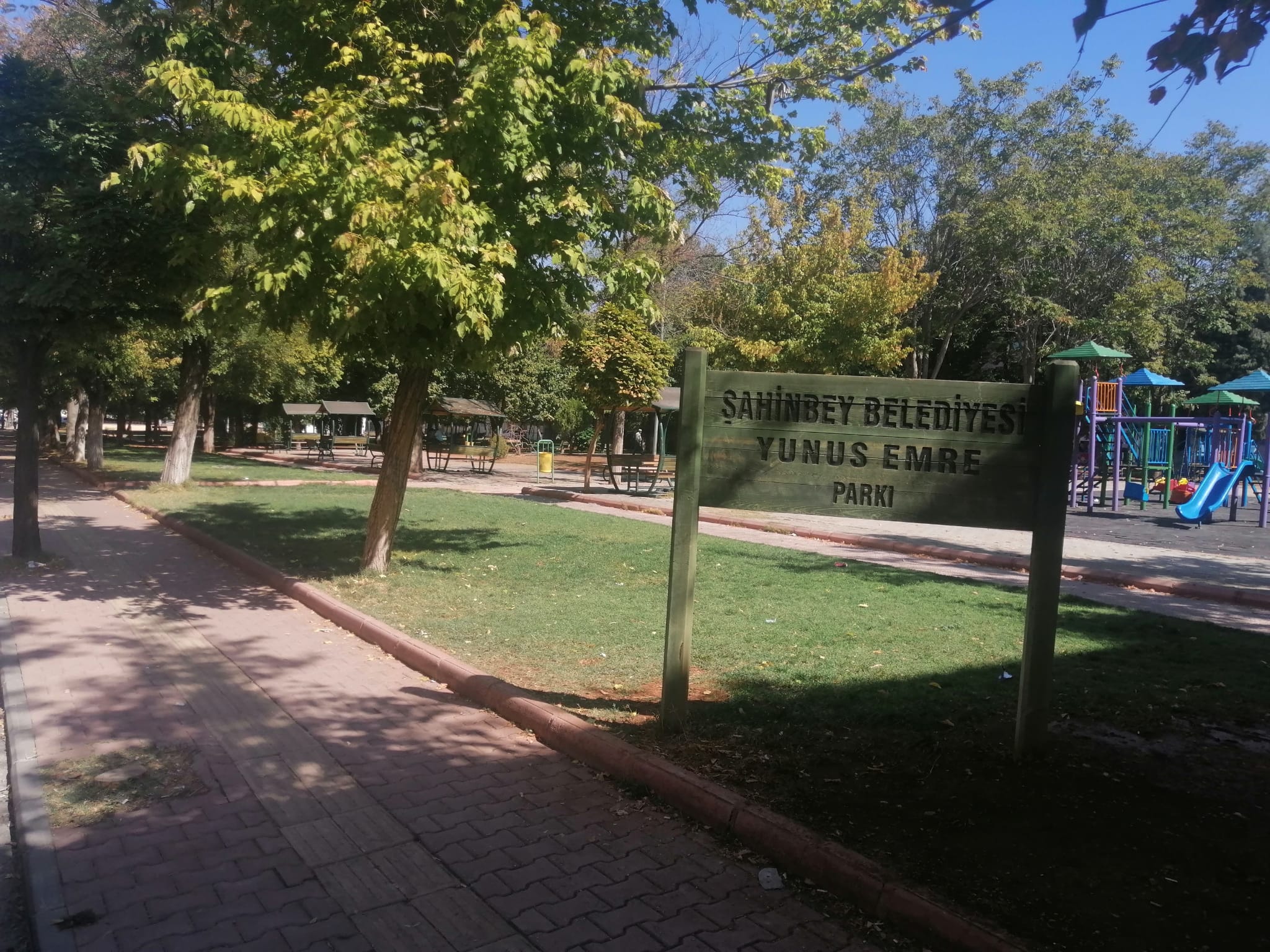 Yunus Emre Park� (Beyazlar 1 Nolu Park)